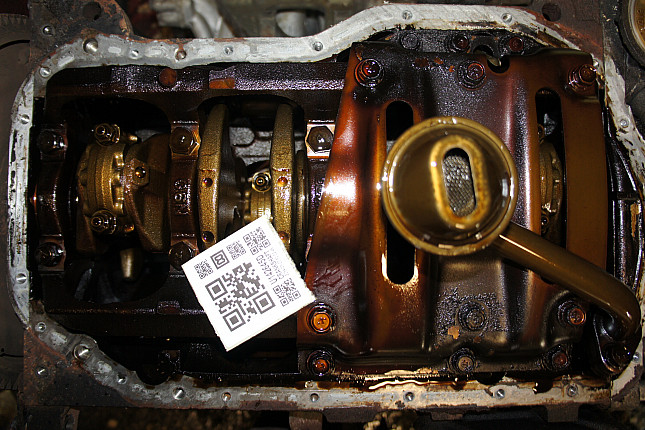 Фотография блока двигателя без поддона (коленвала) MITSUBISHI 4G64  (GDI)