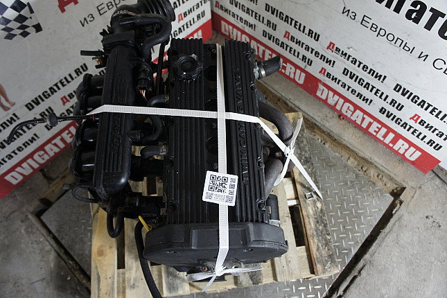 Фотография контрактного двигателя сверху Rover 14 K4F
