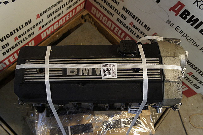 Фотография контрактного двигателя сверху BMW M52 B28 (286S1)