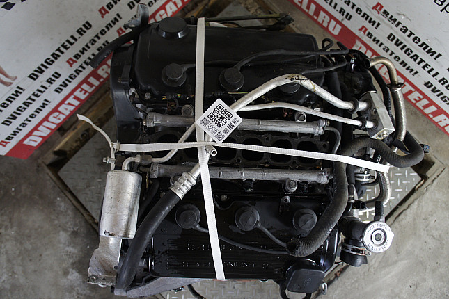 Фотография контрактного двигателя сверху Chrysler 625H