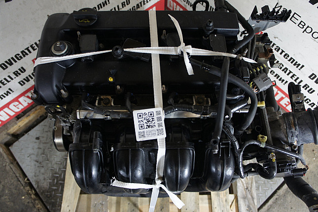 Фотография контрактного двигателя сверху Mazda LF17