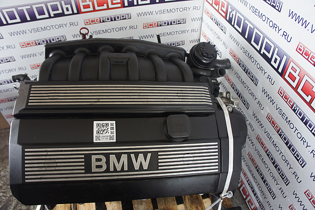 Фотография контрактного двигателя сверху BMW M 52 B 20 (206S3)