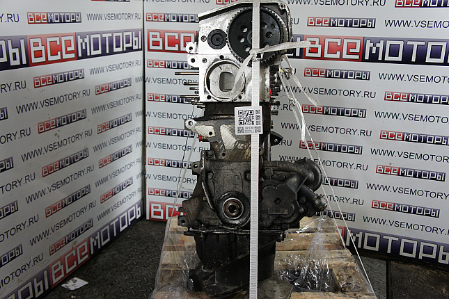 Двигатель вид с боку ALFA ROMEO 841 H.000