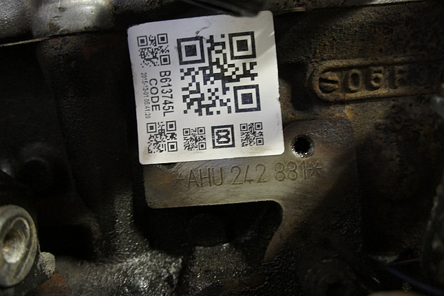 Номер двигателя и фотография площадки VW AHU