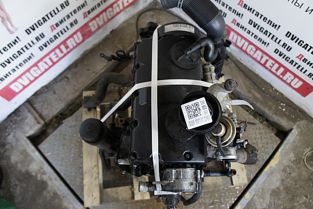 Фотография контрактного двигателя сверху VW ANU