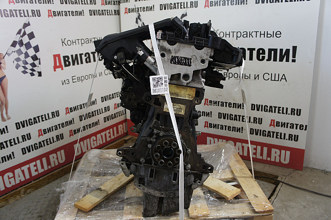 Двигатель вид с боку BMW M47 D20 (204D4)