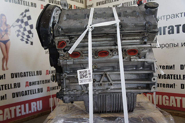 Двигатель вид с боку Alfa Romeo AR 34301