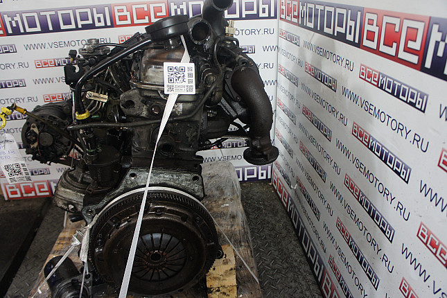 Двигатель вид с боку VW SB