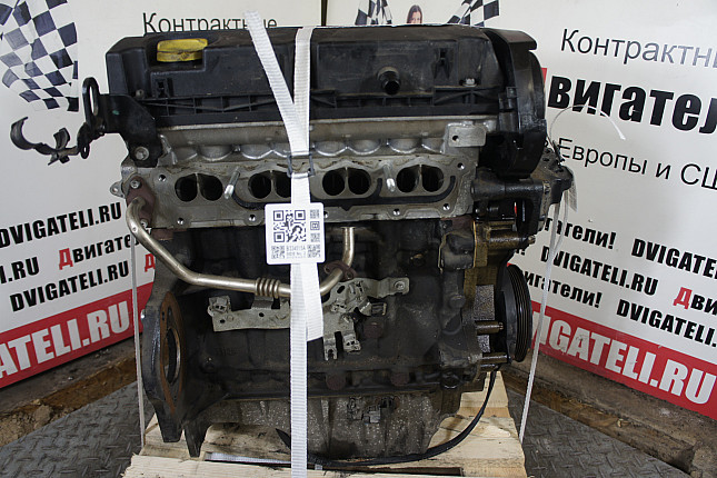 Двигатель вид с боку Opel Z 16 XEP
