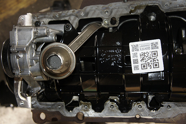 Фотография блока двигателя без поддона (коленвала) VW CKUB
