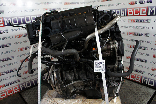 Двигатель вид с боку Ford F6JA