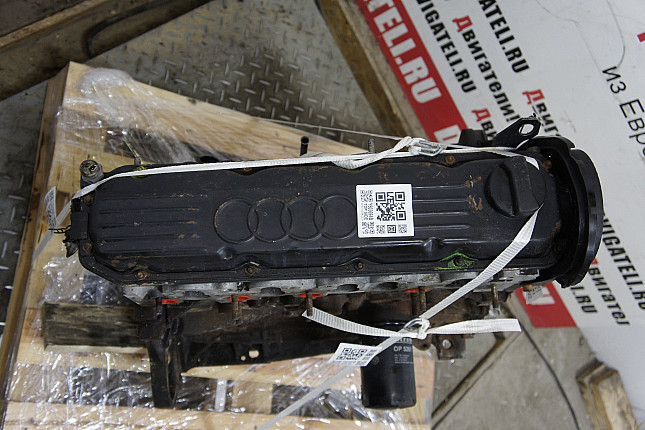 Фотография контрактного двигателя сверху Audi AAR