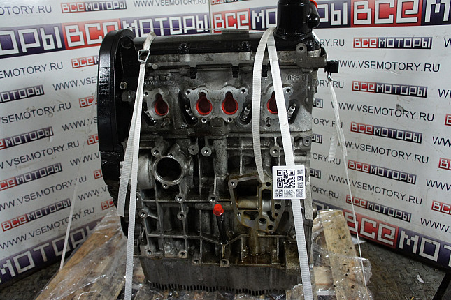 Двигатель вид с боку VW BSE