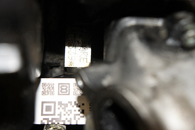 Номер двигателя и фотография площадки AUDI AKE
