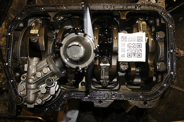 Фотография блока двигателя без поддона (коленвала) VW AGD