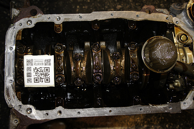 Фотография блока двигателя без поддона (коленвала) MITSUBISHI 4G18 GR7843