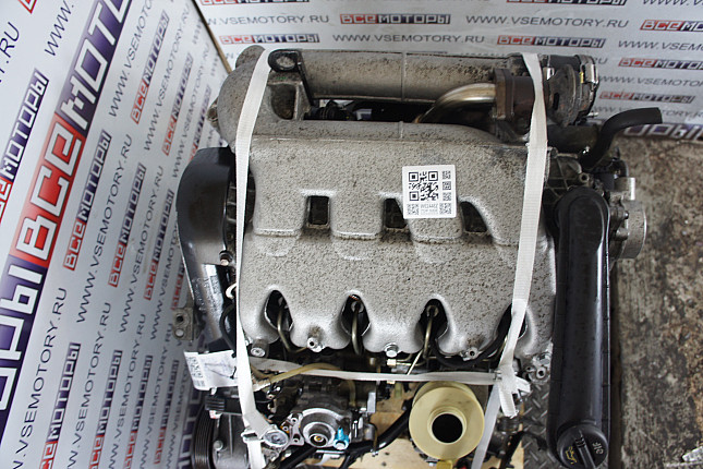 Фотография контрактного двигателя сверху RENAULT G8t