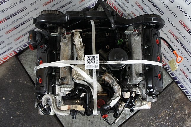 Фотография контрактного двигателя сверху AUDI BAU