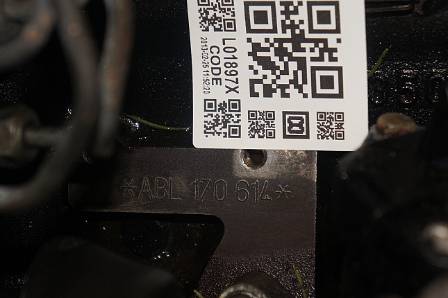 Номер двигателя и фотография площадки VW ABL