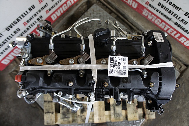 Фотография контрактного двигателя сверху Toyota 2AD-FTV