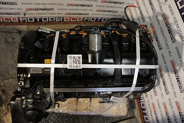 Фотография контрактного двигателя сверху BMW N52K