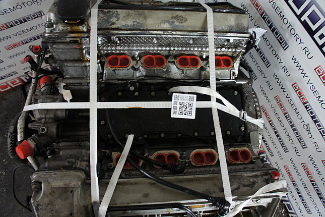 Фотография контрактного двигателя сверху BMW M 62 B 44TU (448S2)