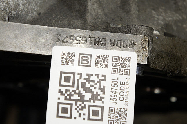 Номер двигателя и фотография площадки Ford R9DA