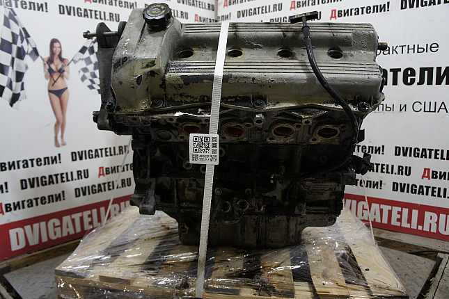 Двигатель вид с боку Cadillac L37