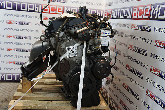 Двигатель вид с боку MITSUBISHI 4A91