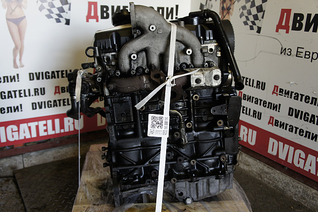 Двигатель вид с боку VW AVF