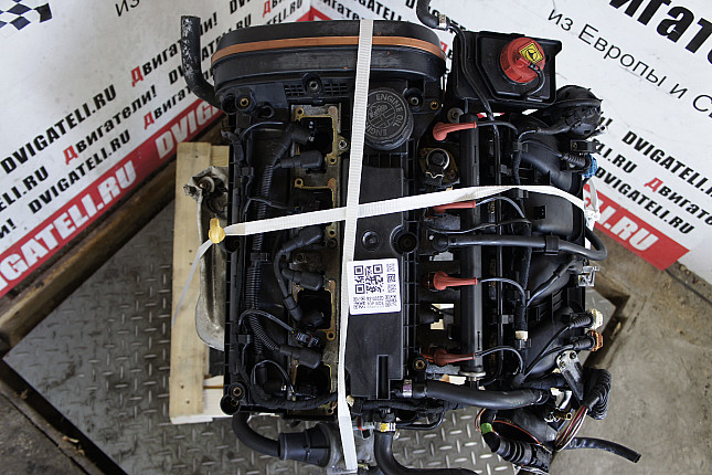 Фотография контрактного двигателя сверху Alfa Romeo AR 32301
