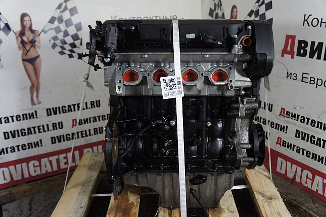 Двигатель вид с боку Opel Z18XER