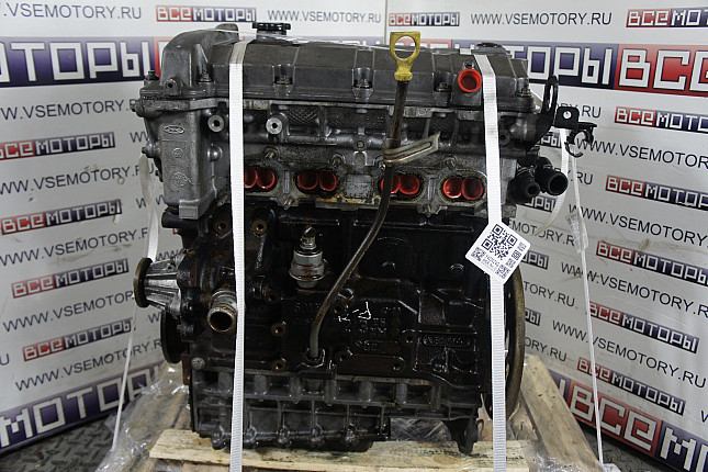 Двигатель вид с боку FORD E5SA