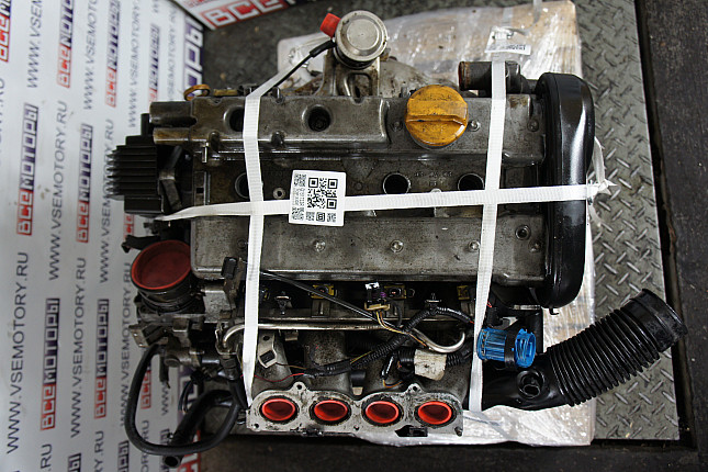 Фотография контрактного двигателя сверху OPEL X 14 XE