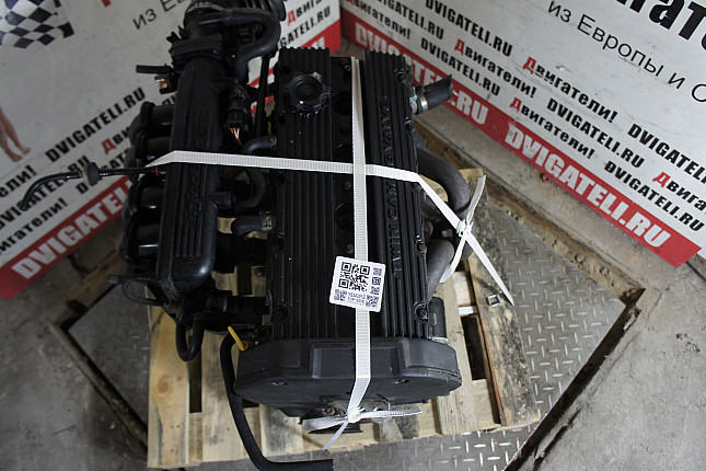 Фотография контрактного двигателя сверху Rover 14 K4F