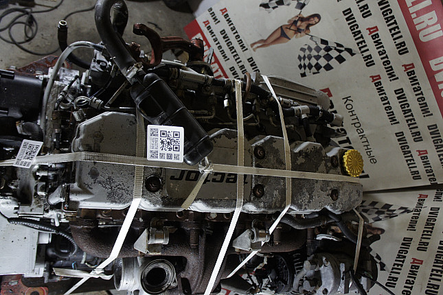 Фотография контрактного двигателя сверху Iveco F4AE0681D