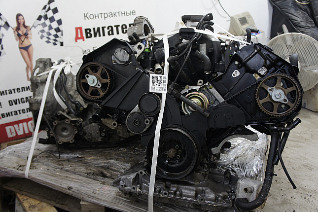 Двигатель вид с боку Audi BDV + АКПП(FAM)