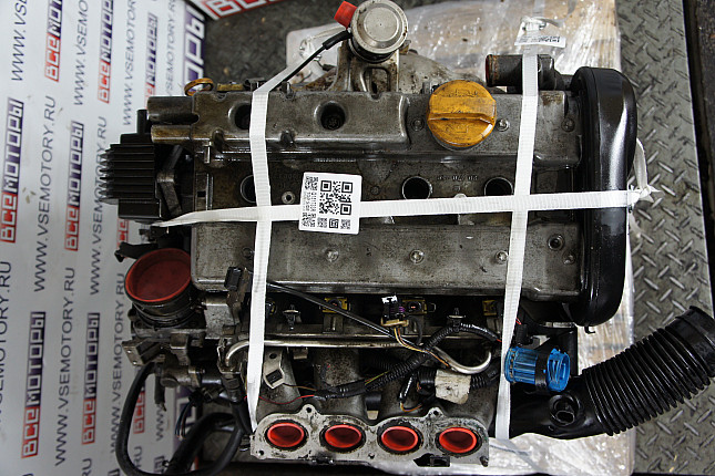 Фотография контрактного двигателя сверху OPEL X 14 XE