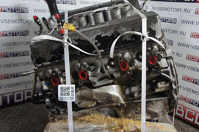 Фотография мотора LAND ROVER 4.0L V8 PETROL EFI HC