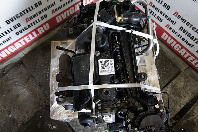 Фотография контрактного двигателя сверху Peugeot 8HX (DV4TD)