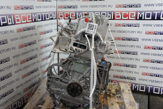 Двигатель вид с боку HONDA K24Z3