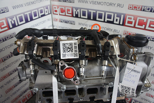 Фотография контрактного двигателя сверху VW CDGA