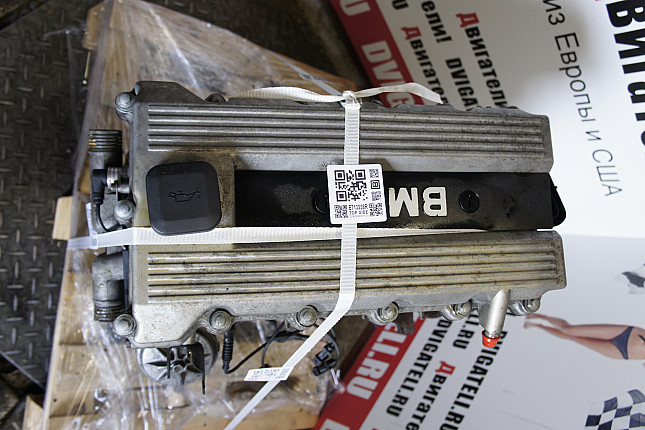 Фотография контрактного двигателя сверху BMW M42 B18