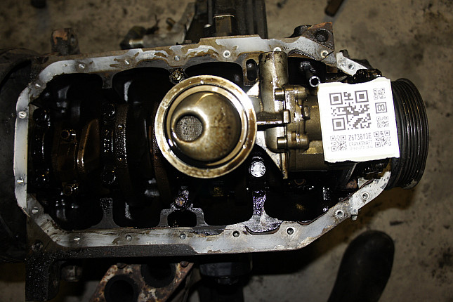 Фотография блока двигателя без поддона (коленвала) VW AEA