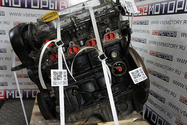 Двигатель вид с боку OPEL Z 18 XE