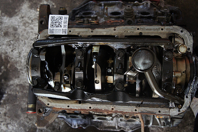 Фотография блока двигателя без поддона (коленвала) NISSAN VG30E