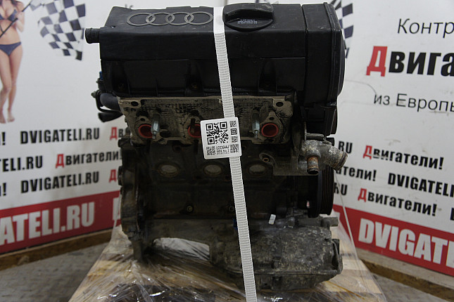 Двигатель вид с боку Audi ABC