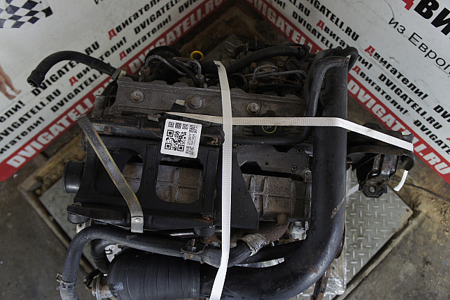 Фотография контрактного двигателя сверху Chrysler 09B