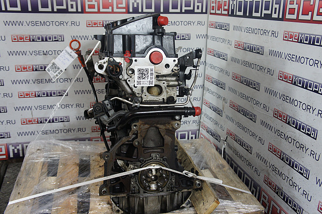Двигатель вид с боку VW BMM