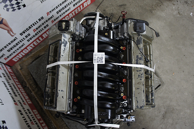 Фотография контрактного двигателя сверху BMW M60 B30